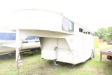 1992 S&H 4-HORSE SLANT LOAD TRAILER, FRONT ESCAPE DOOR, FRONT TACK ROOM, SN HORKCC28NA319340