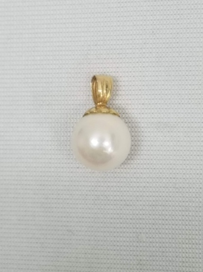 Pearl & 14k Gold Pendant