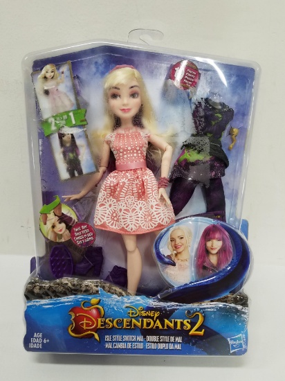 Disney Descendants 2 Isle Style Switch Mal Doll - New