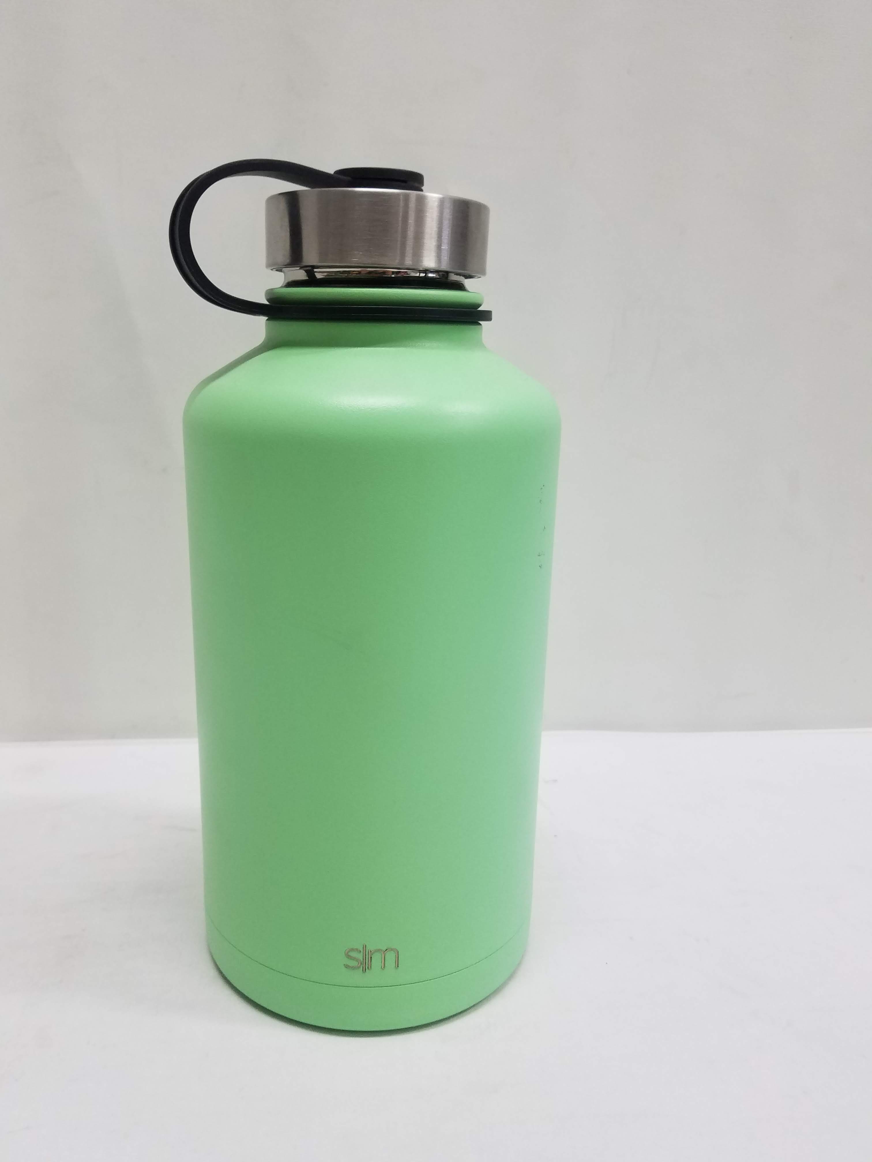Simple Modern, Other, 64 Oz Simple Modern Water Bottle