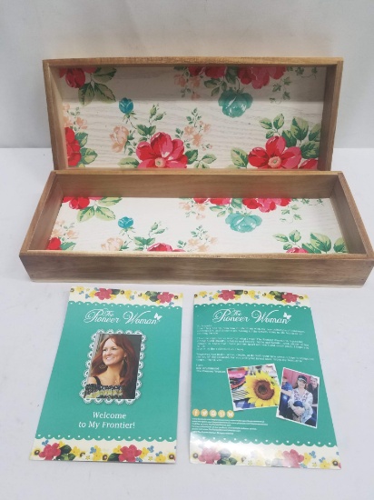 Pioneer Woman Vintage Floral Decorated Wood Organizers, Qty 2, 6"x15" - New