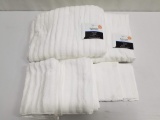 Performance Towels (Quick-Dry) Set (6pcs): 2 Bath, 2 Hand, 2 Wash Cloths - White - New