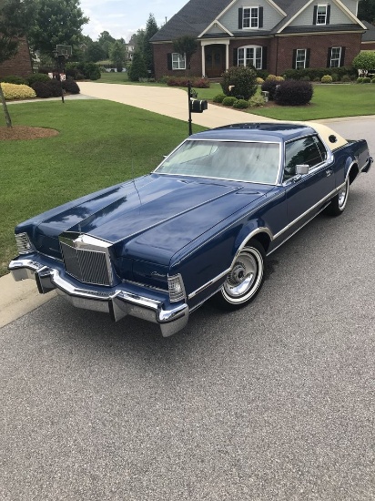 1976 Lincoln Mark IV Bill Blass Edition