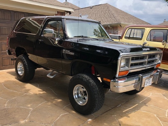 1988 Dodge Ramcharger Sport Utility