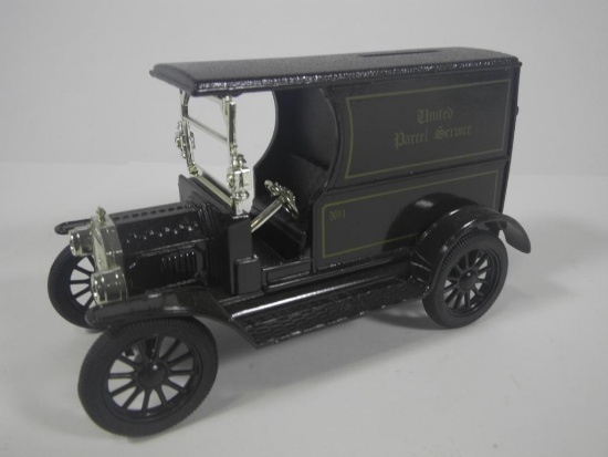 Ertl 1913 UPS Front Panel Side Truck 1:25 Scale Coin Bank w/Key & Box