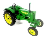 Ertl John Deere Model Tractor Toy BW-40