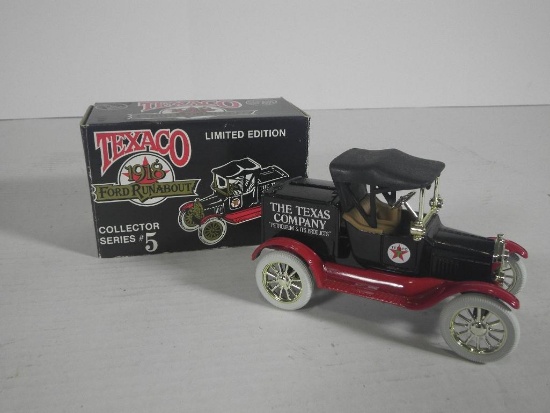 Ertl 1918 Ford Model T Runabout Texaco Coin Bank w/Box