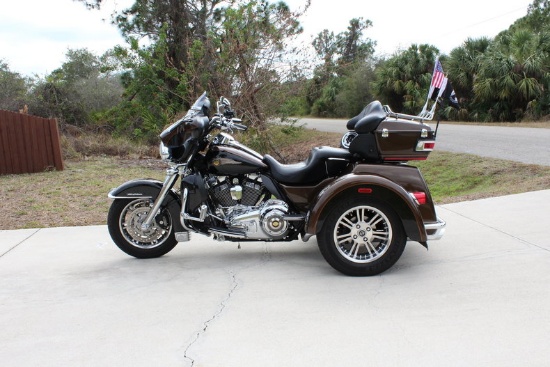 2013 Harley-Davidson Tri Glide Ultra Classic Cruiser