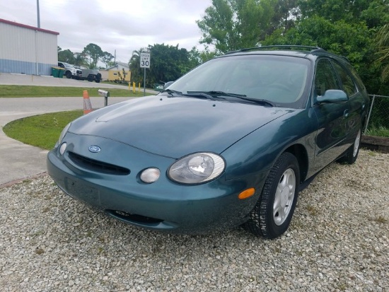 1996 Ford Taurus GL Wagon