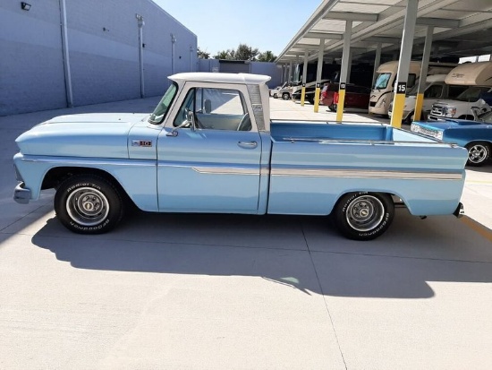 1965 Chevrolet C10 Custom Pickup