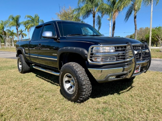 2002 Chevrolet Silverado 1500 Quad Cab Pickup