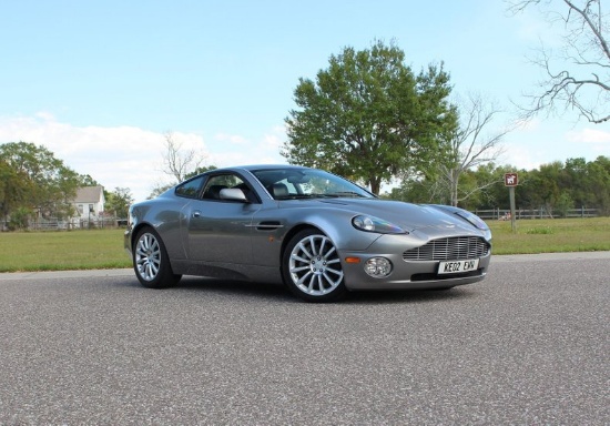 2002 Aston Martin DB7 Vanquish Coupe