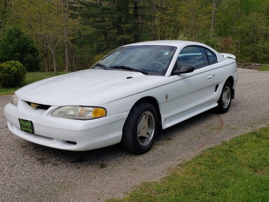 1998 Ford Mustang Coupe