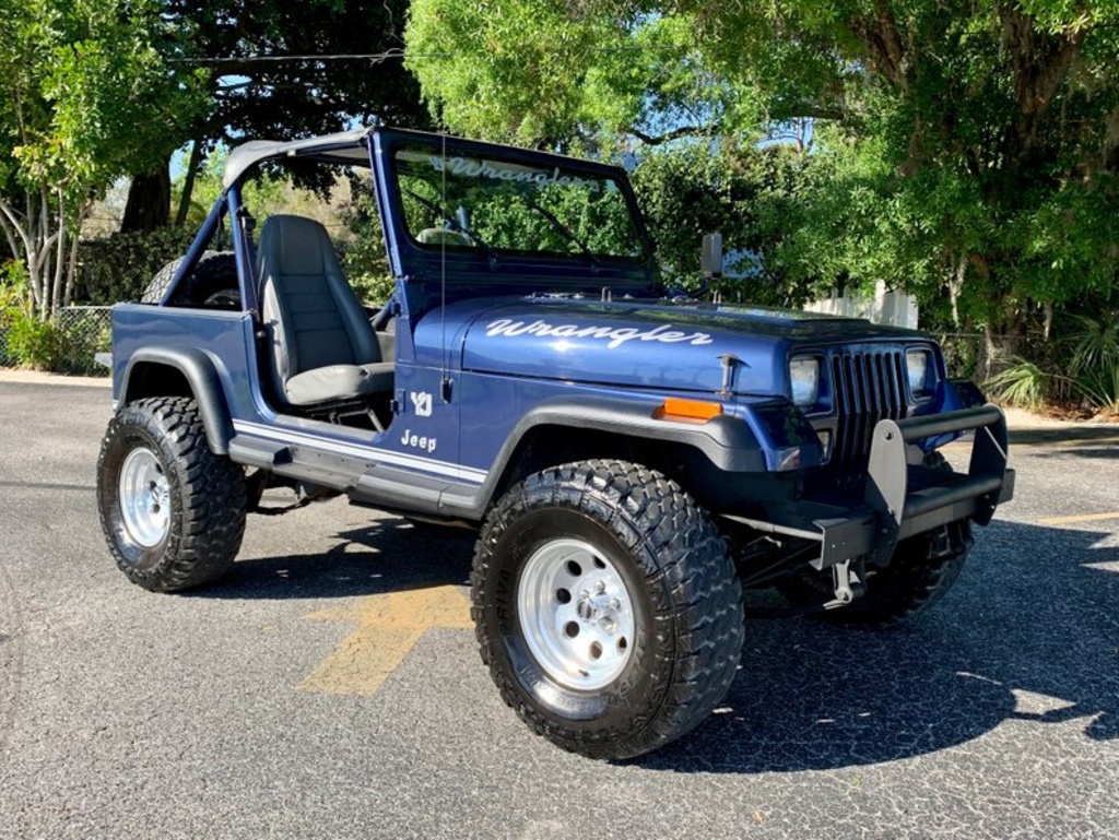 1990 Jeep Wrangler YJ 4x4 Convertible | Online Auctions | Proxibid