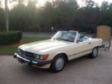 1987 Mercedes-Benz 560 SL Convertible
