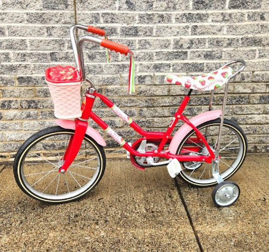 1983 Strawberry Shortcake  Girl's Bicycle