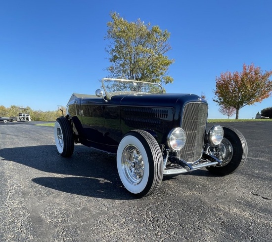 1932 Ford Hi-Boy Roadster