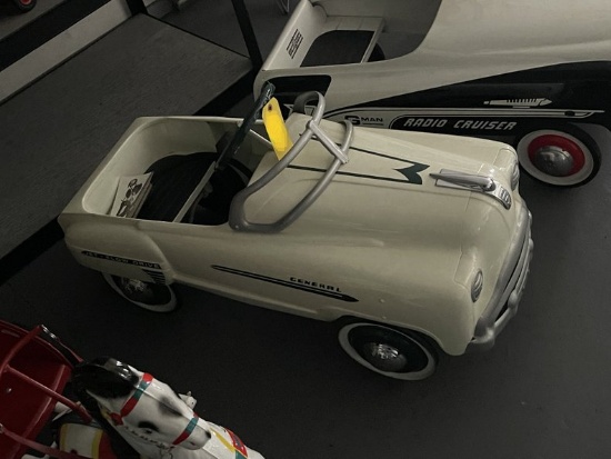 General Pedal Car
