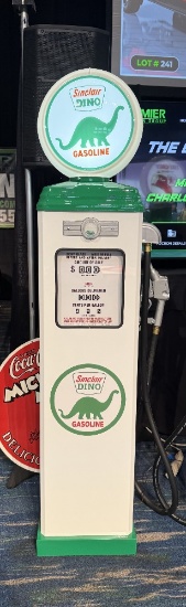 Reproduction Sinclair Dino Gas Pump