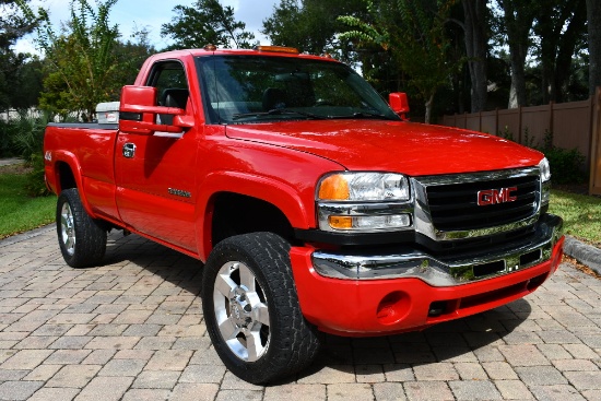 2005 GMC Sierra 3500 Pickup