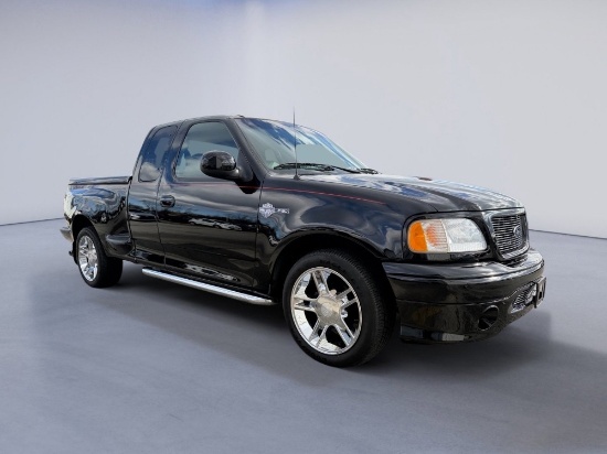 2000 Ford F-150 Harley-Davidson Flareside SuperCab Pickup - 2900 Miles