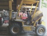 Clark Gas Fork Lift