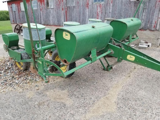 JD 1240 PLANTER