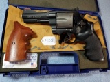 SMITH & WESSON 357 PD 4