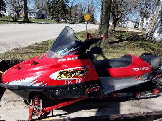 POLARIS RMK SNOWMOBILE