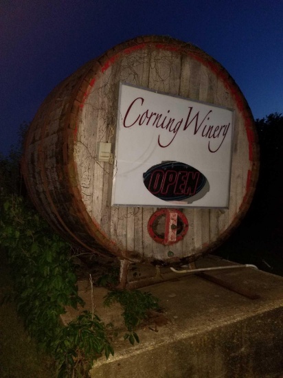 3000 GALLON WINE CASK/BARREL