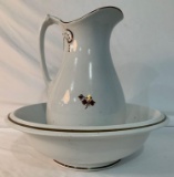 TEA LEAF PATTERN WASH PITCHER AND BOWL MADE IN ENGLAND 14