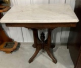 VICTORIAN WALNUT MARBLE TOP PARLOR TABLE