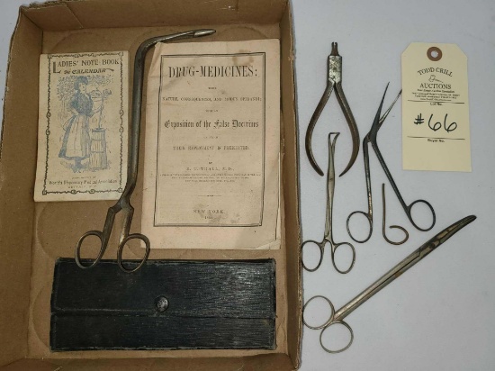 ANTIQUE MEDICAL INSTRUMENTS AND LEATHER HOLDER