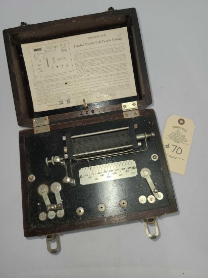 ANTIQUE PORTABLE DOUBLE CELL FARADIC BATTERY