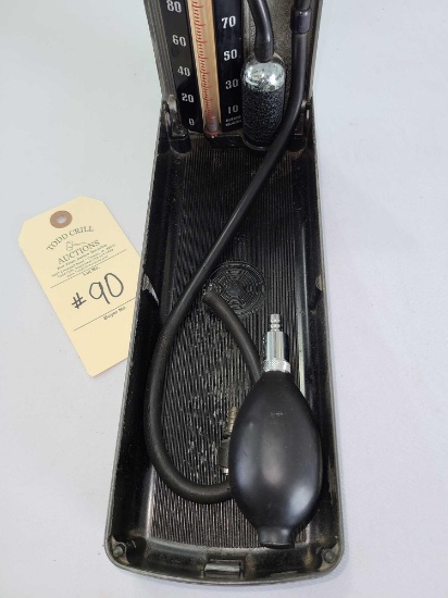 W.A. BAUM CO. KOMPAK MODEL BAUMANOMETER