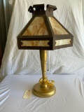 STAINED GLASS LAMP ON A WOOD BASE