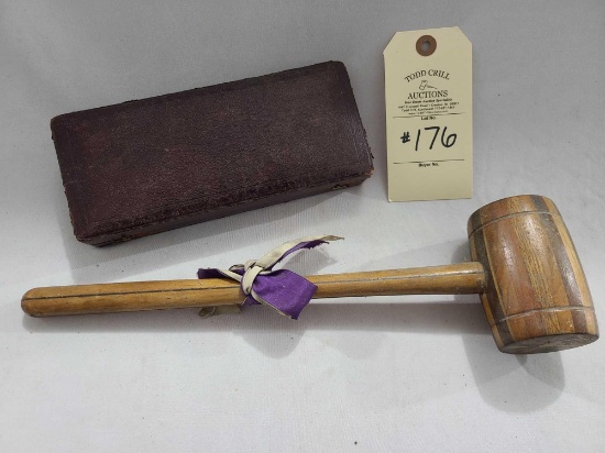 WOODEN MALLET AND FELT LINED BOX