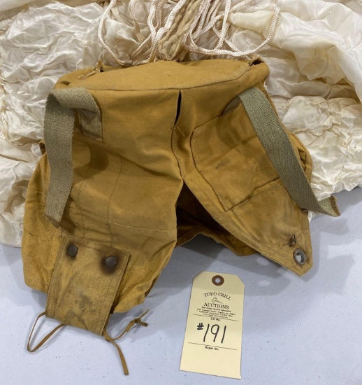 JAPANEESE WW II PARACHUTE MATCHING NUMBERS ON BAG AND CHUTE