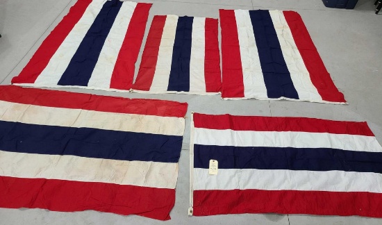 5 - US (RED, WHITE AND BLUE) BANNER FLAGS
