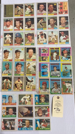5 SLEEVES OF MISC BASEBALL CARDS