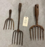 HAND FORGED IRON SPEARS