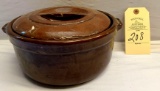 BRWON STONEWARE BOWL WITH LID