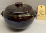 BROWN STONEWARE BEAN POT WITH LID