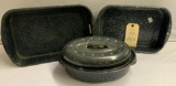 2 BLACK/WHITE ENAMELWARE CAKE PANS AND ROASTER