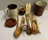 MISC ANTIQUE KITCHEN UTENSILS