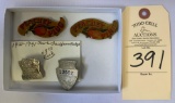 1930 & 1941 IA CHAUFFER'S BADGE, 2 TIN PEACHY PLUG ADVERTISING PIECES