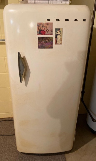 Vintage Norge Refrigerator freezer