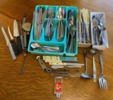 Silverware sets and knives