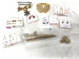 Vintage necklaces, bracelet and earrings