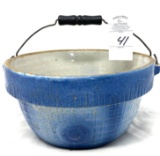 Handled blue and white crock bowl